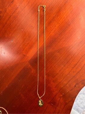 🌈 FREEBIE: Rose Necklace